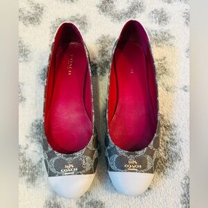 Coach Women's Monogram Black and White Flats Size 7